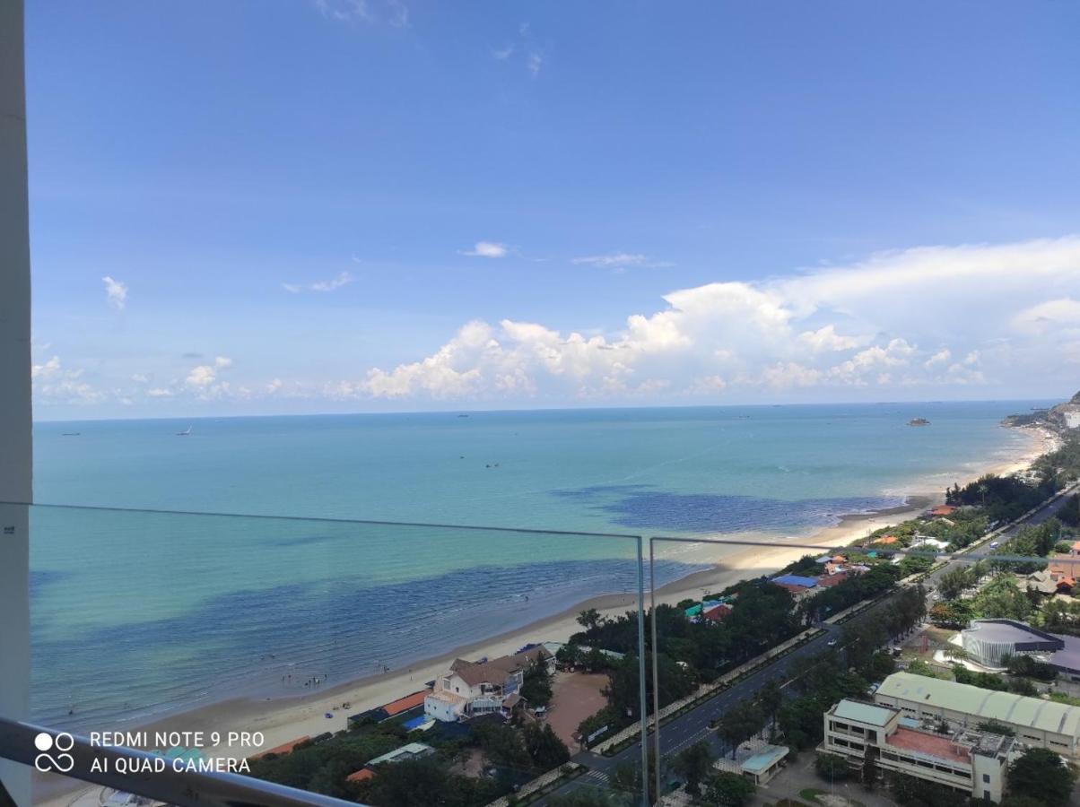 Bearbrick Homestay Near Beach, Csj Tower Apartment ブンタオ エクステリア 写真