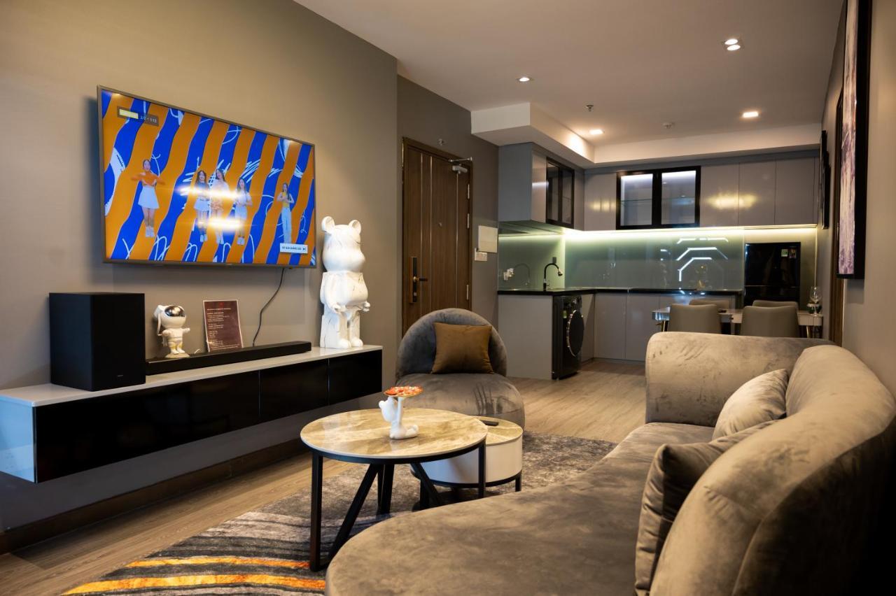 Bearbrick Homestay Near Beach, Csj Tower Apartment ブンタオ エクステリア 写真