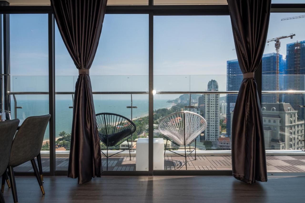 Bearbrick Homestay Near Beach, Csj Tower Apartment ブンタオ エクステリア 写真