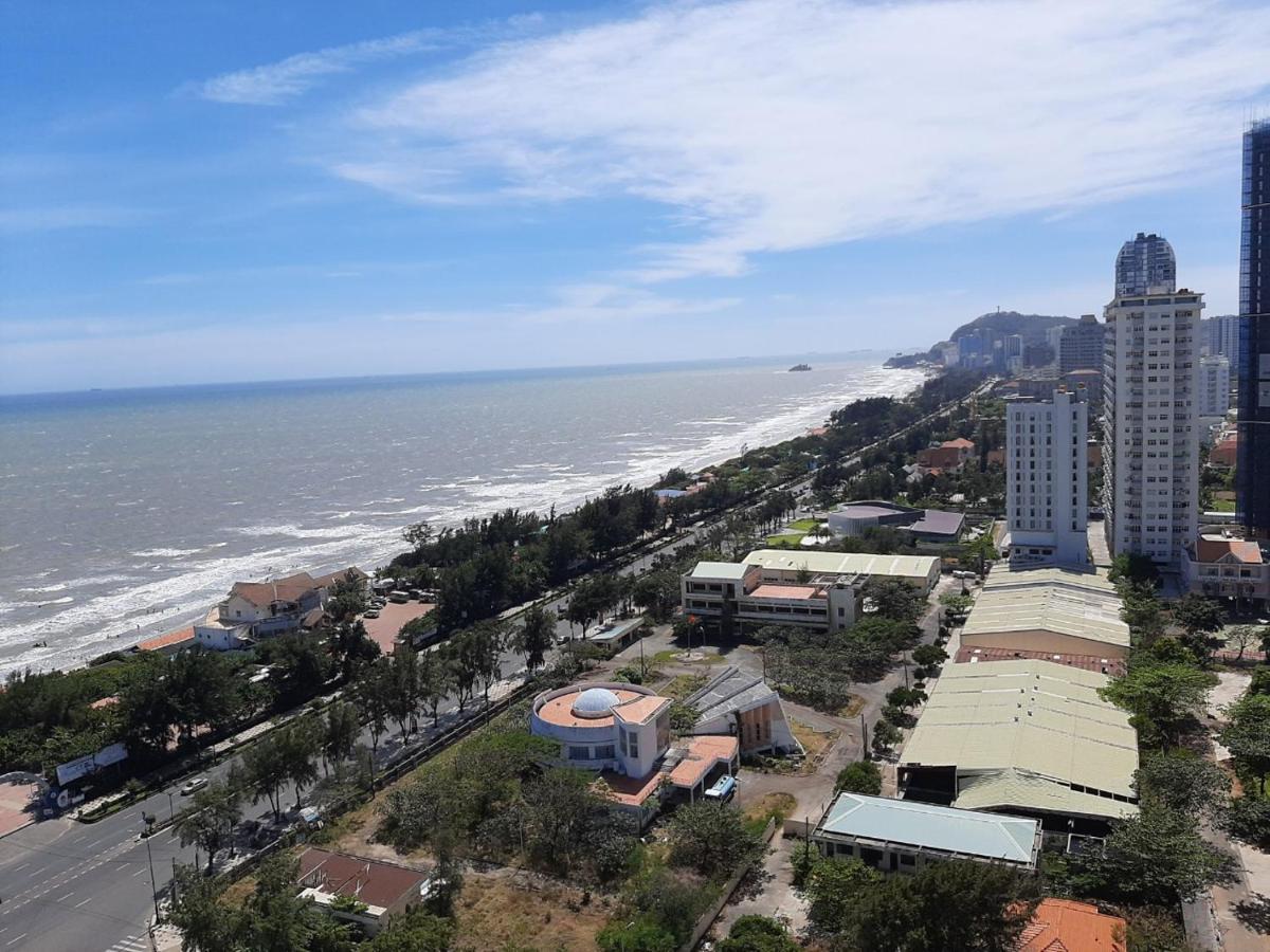 Bearbrick Homestay Near Beach, Csj Tower Apartment ブンタオ エクステリア 写真