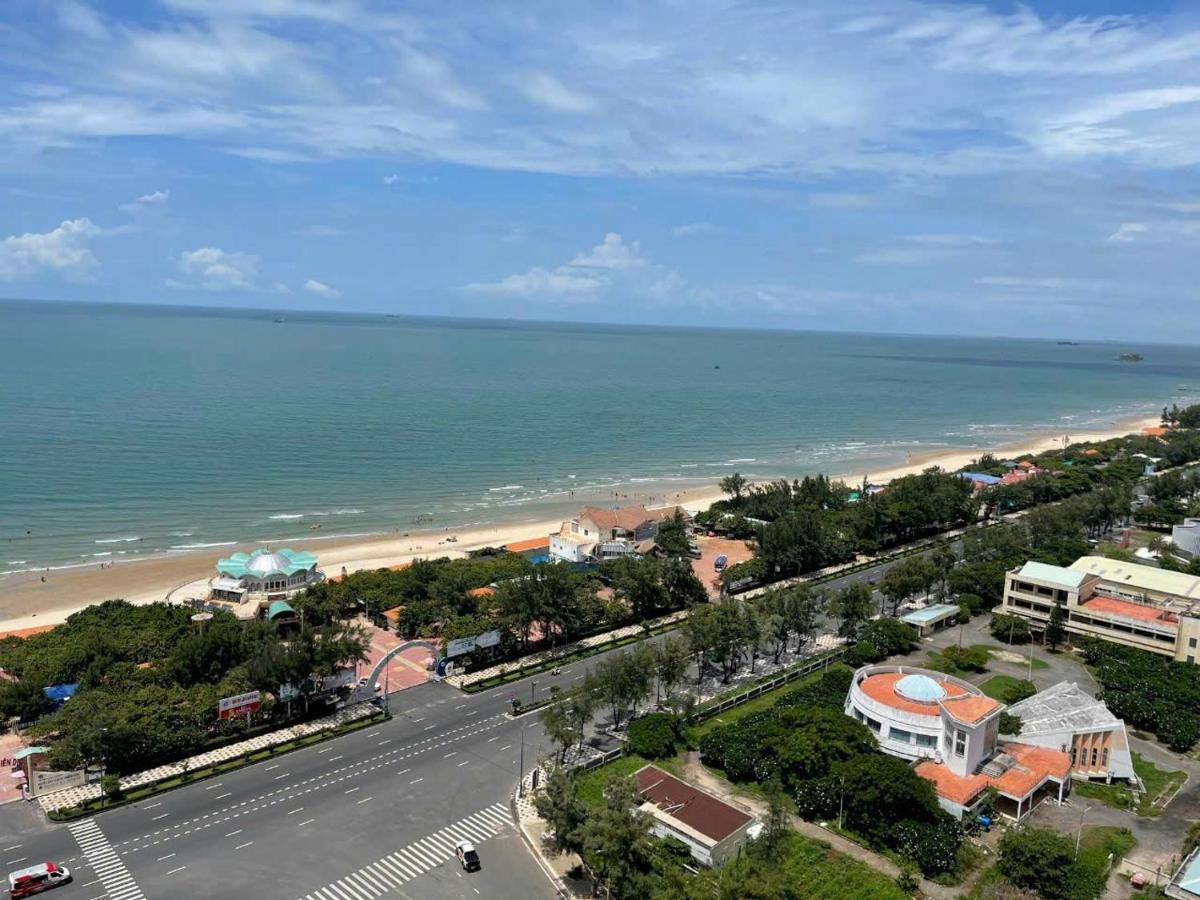 Bearbrick Homestay Near Beach, Csj Tower Apartment ブンタオ エクステリア 写真