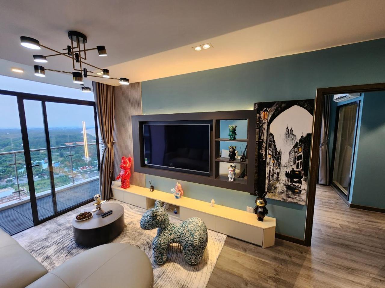 Bearbrick Homestay Near Beach, Csj Tower Apartment ブンタオ エクステリア 写真